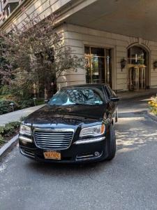 Convenience and Care With a Corporate Limo Service